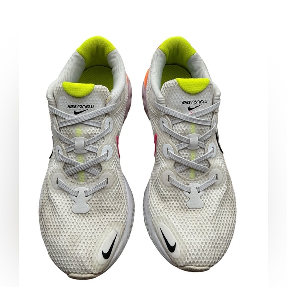 nike renew neon